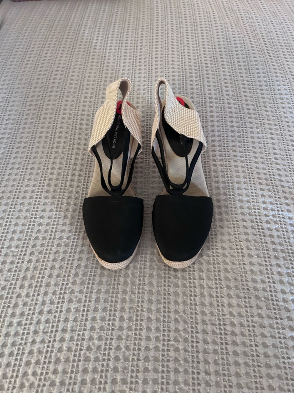Adrienne Vittadini Black and Cream Espadrille Wedge Slingbacks Sz 10